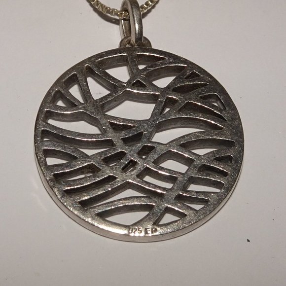 925 SS EP Round Abstract Pendant Necklace - Picture 3 of 6